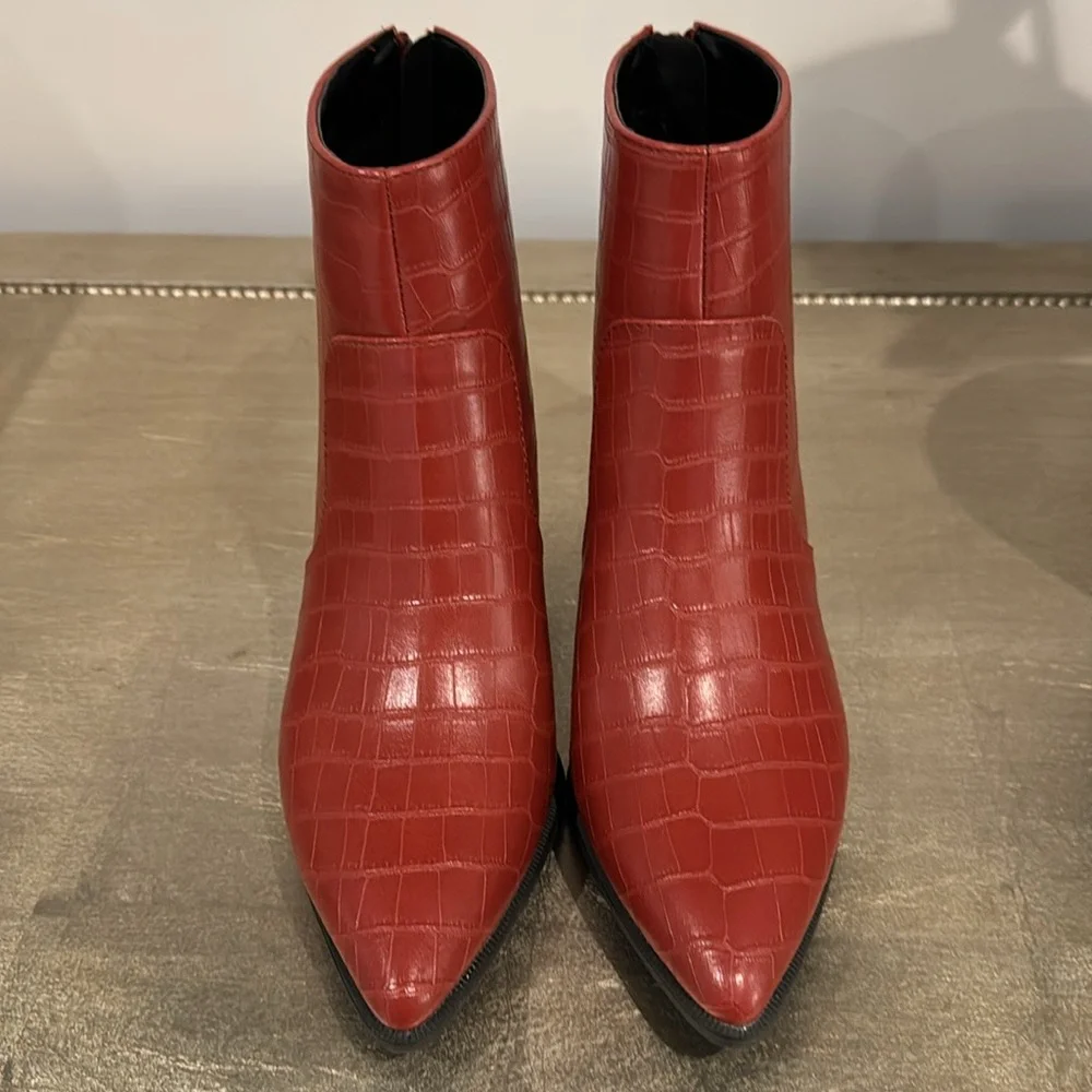 Western ankle boots‎